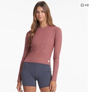 Vuori Long Sleeve Mudra Fitted Tee Large